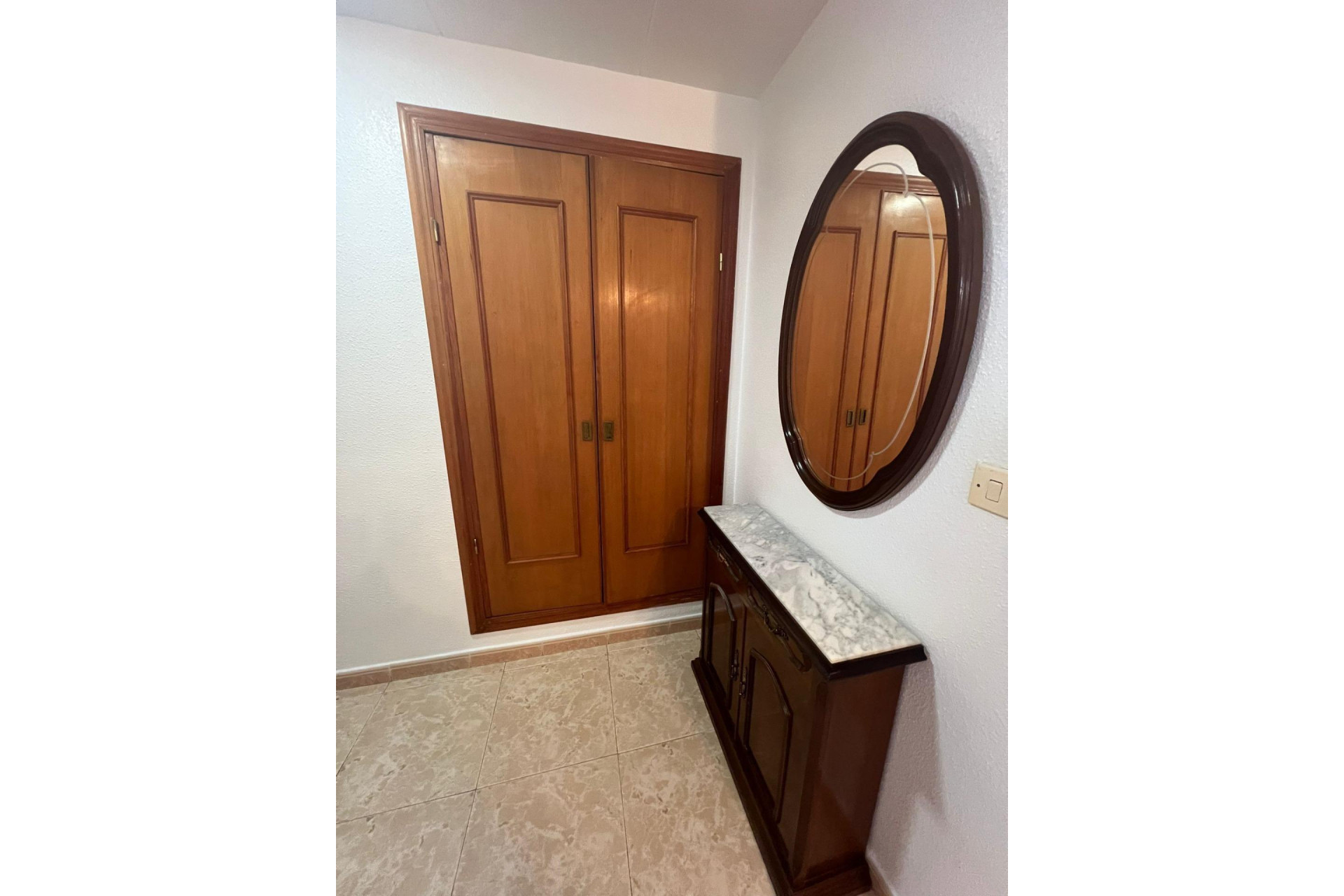 Resale - Apartment - Torrevieja - Acequion