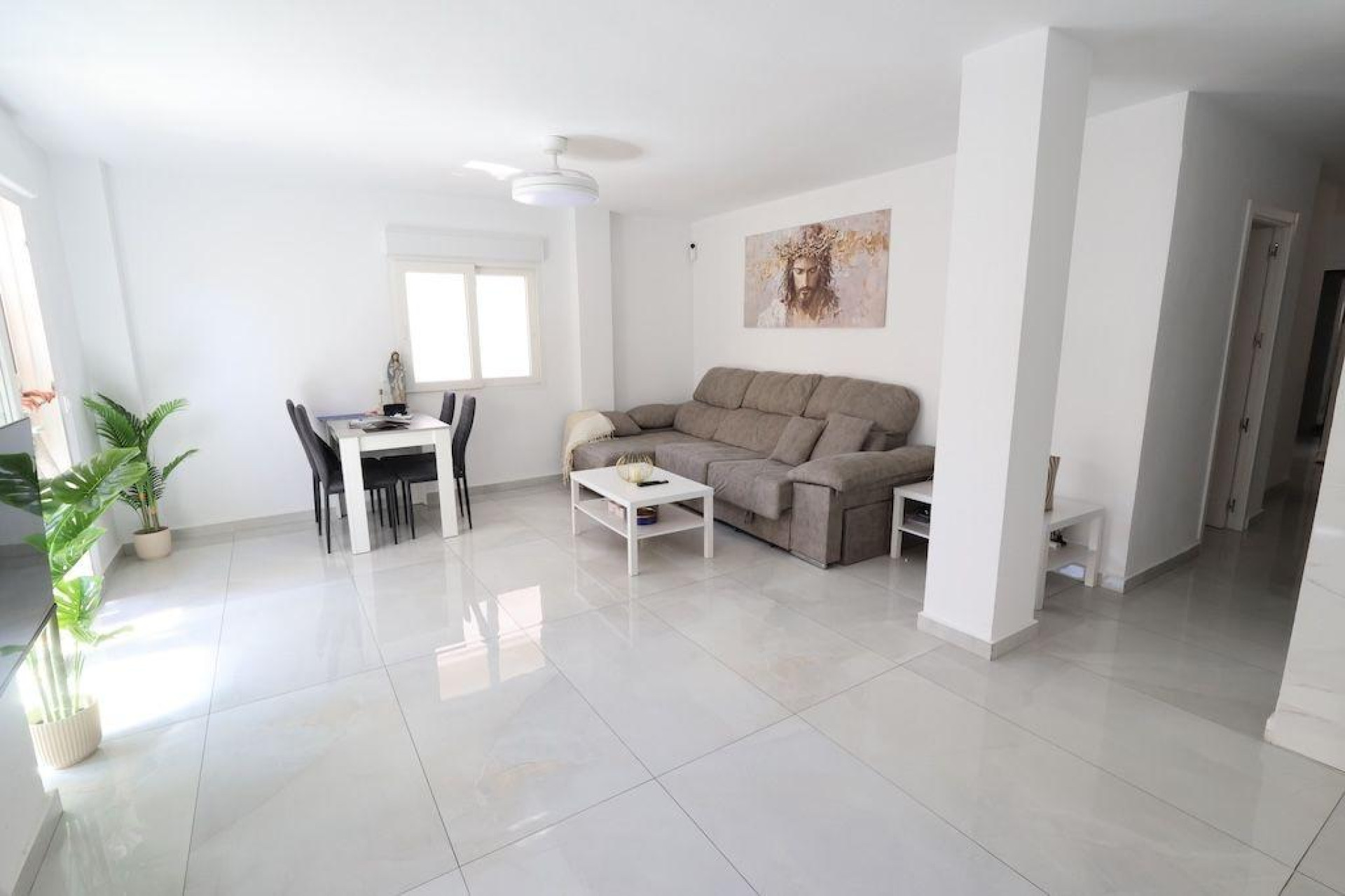 Resale - Apartment - Torrevieja - Acequion