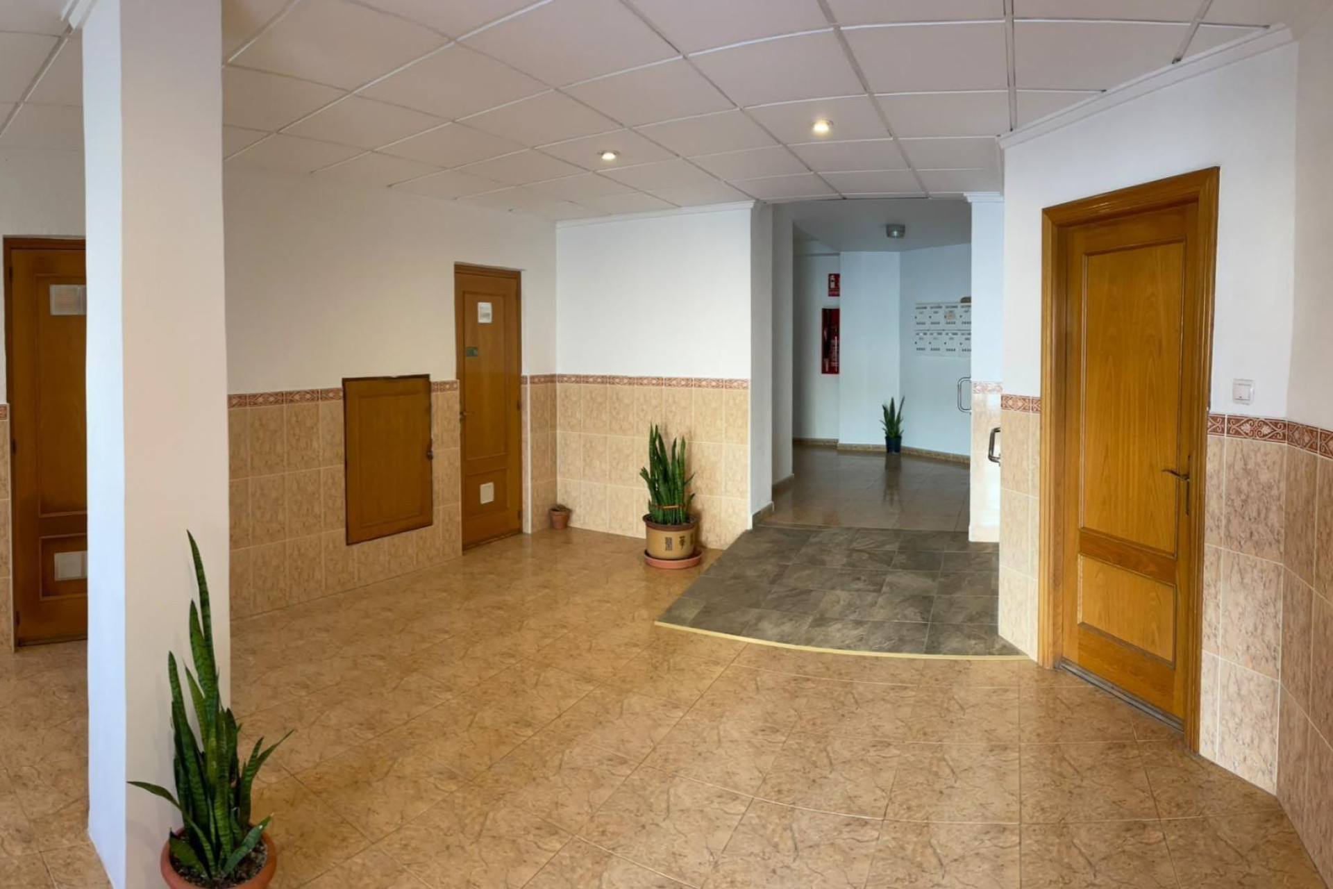Resale - Apartment - Torrevieja - Acequion
