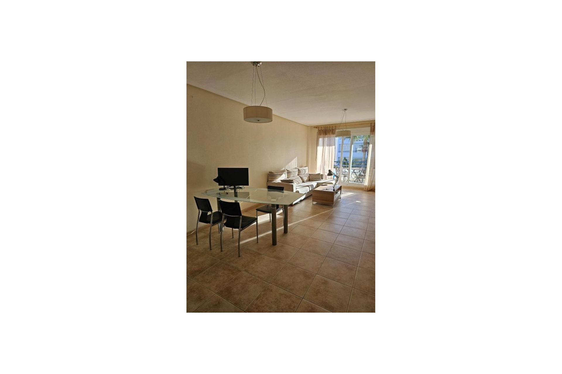 Resale - Apartment - Torrevieja - Acequion