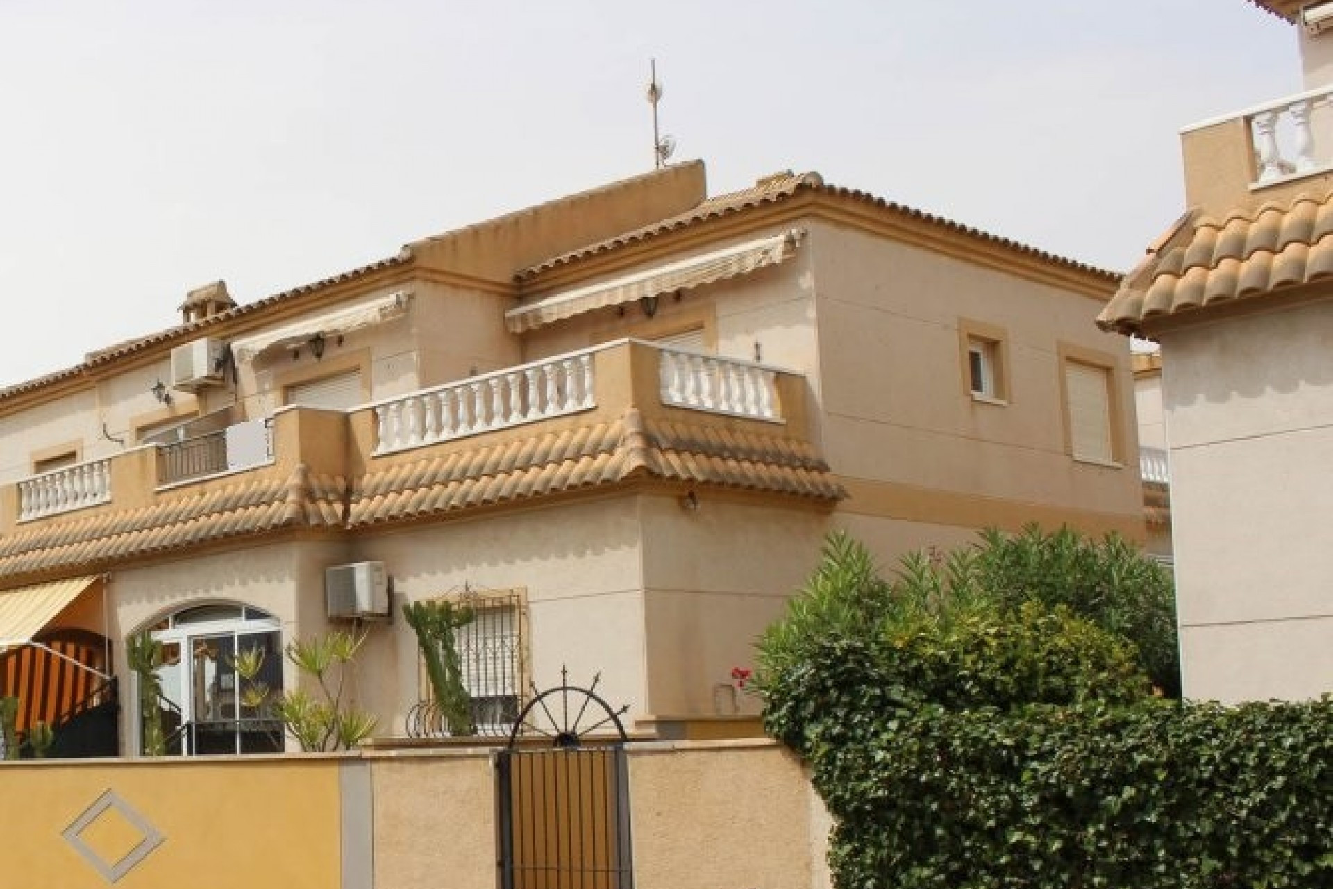 Resale - Apartment - Torrevieja - Aguas Nuevas