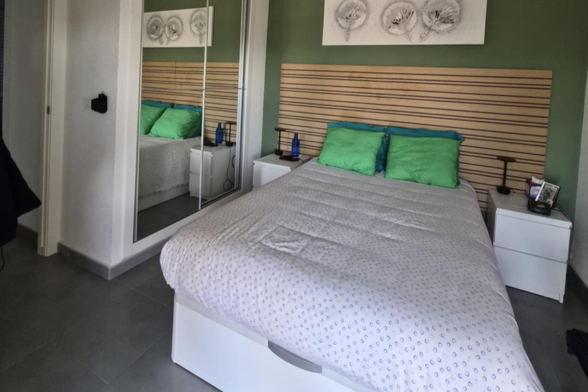 Resale - Apartment - Torrevieja - Aguas Nuevas