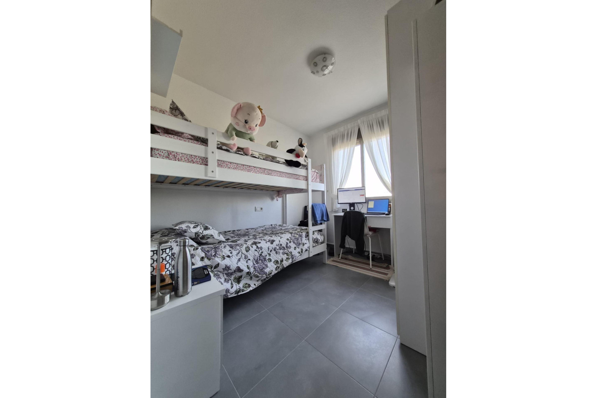 Resale - Apartment - Torrevieja - Aguas Nuevas