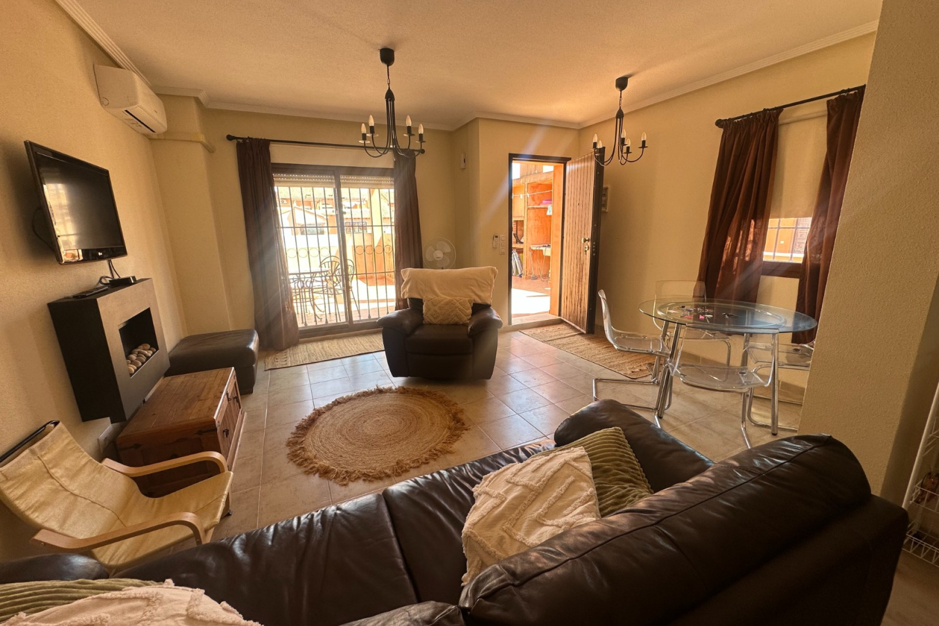 Resale - Apartment - Torrevieja - Aguas Nuevas