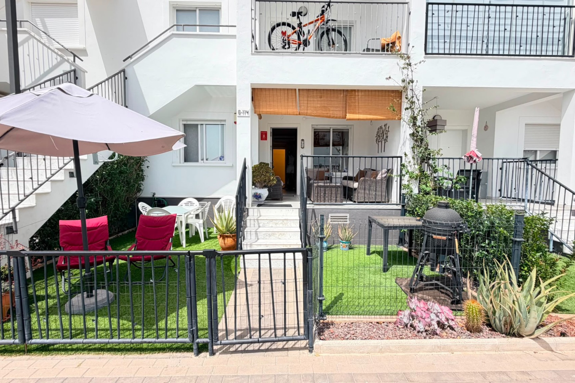 Resale - Apartment - Torrevieja - Aguas Nuevas
