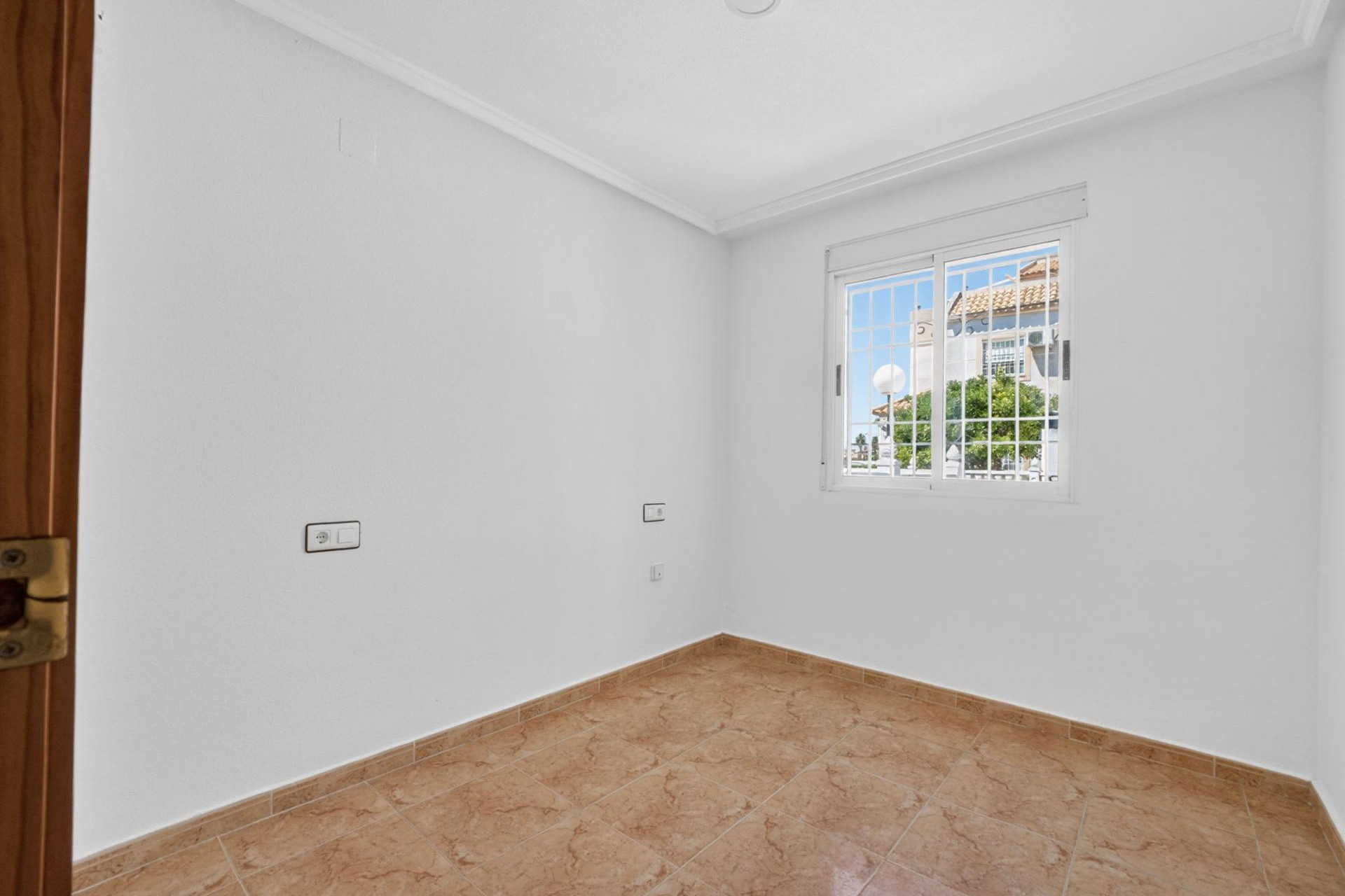 Resale - Apartment - Torrevieja - Altos del Limonar