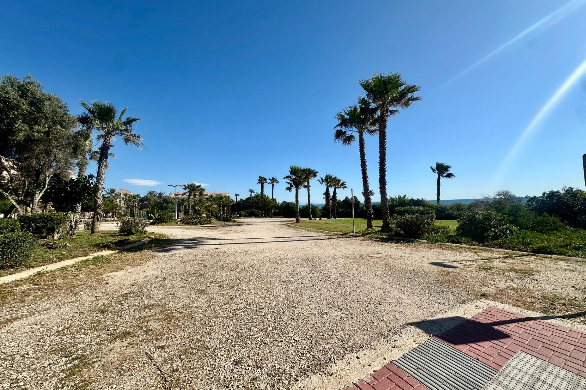 Resale - Apartment - Torrevieja - Cabo cervera