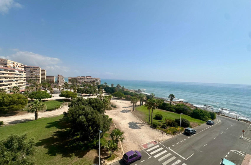 Resale - Apartment - Torrevieja - Cabo cervera