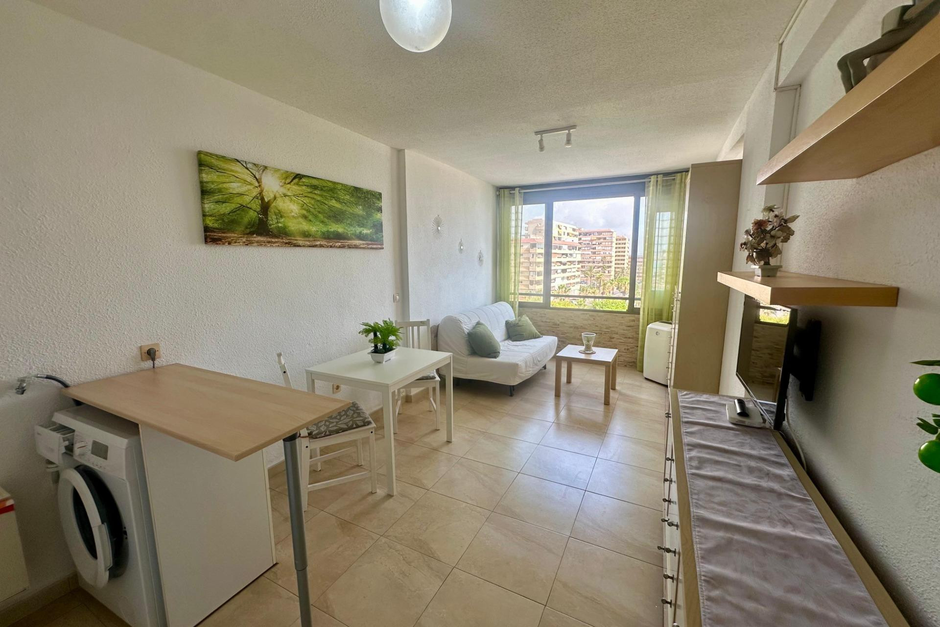 Resale - Apartment - Torrevieja - Cabo cervera