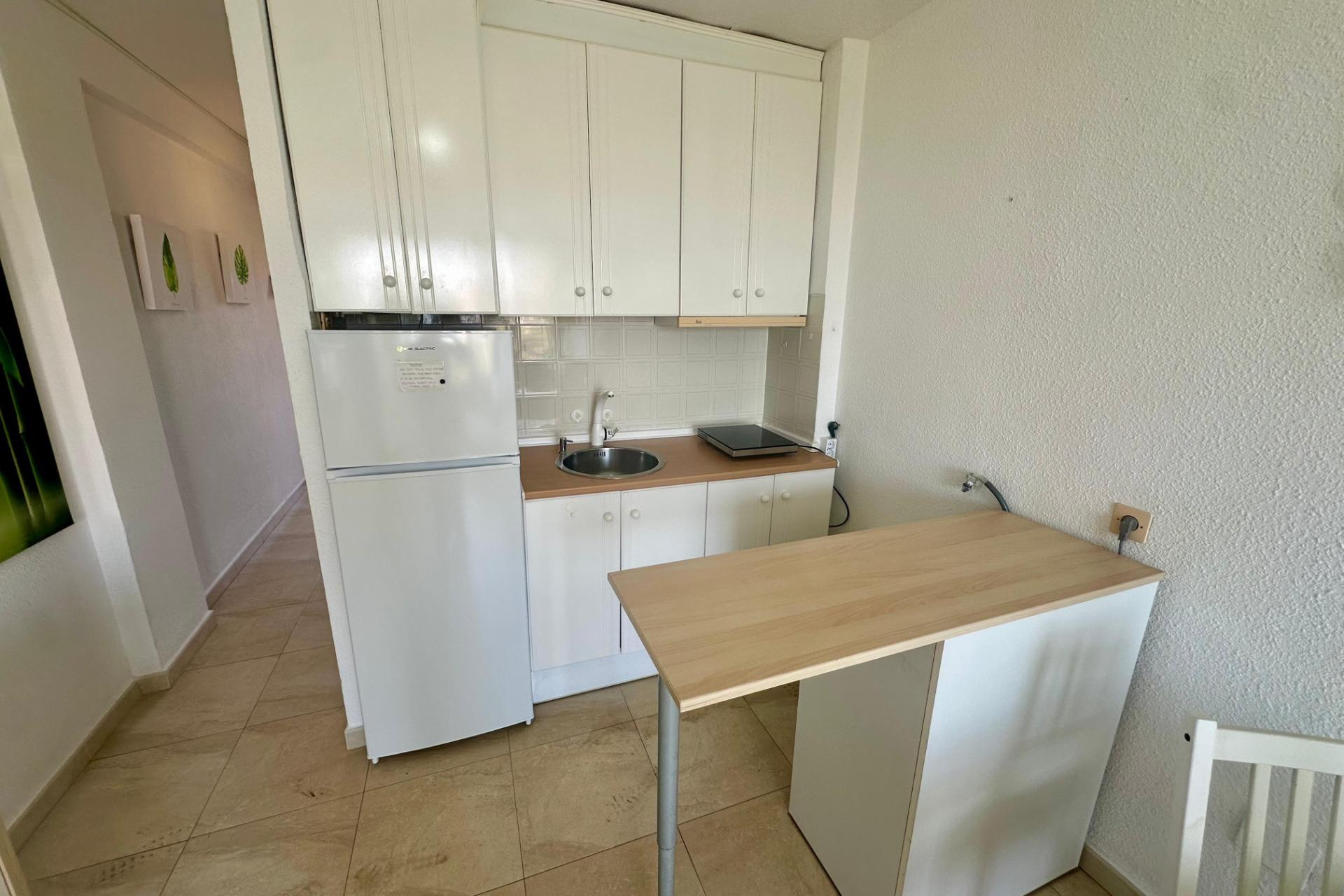 Resale - Apartment - Torrevieja - Cabo cervera
