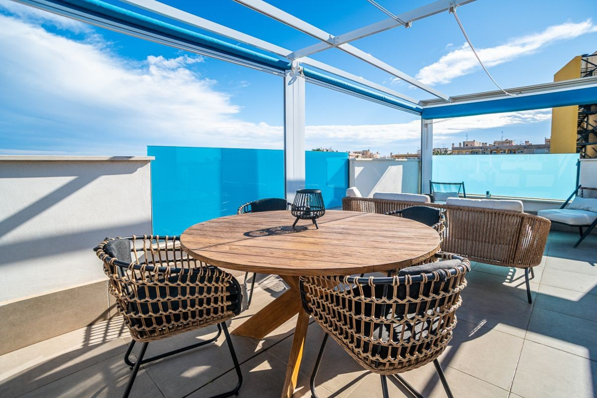 Resale - Apartment - Torrevieja - Calas Blancas