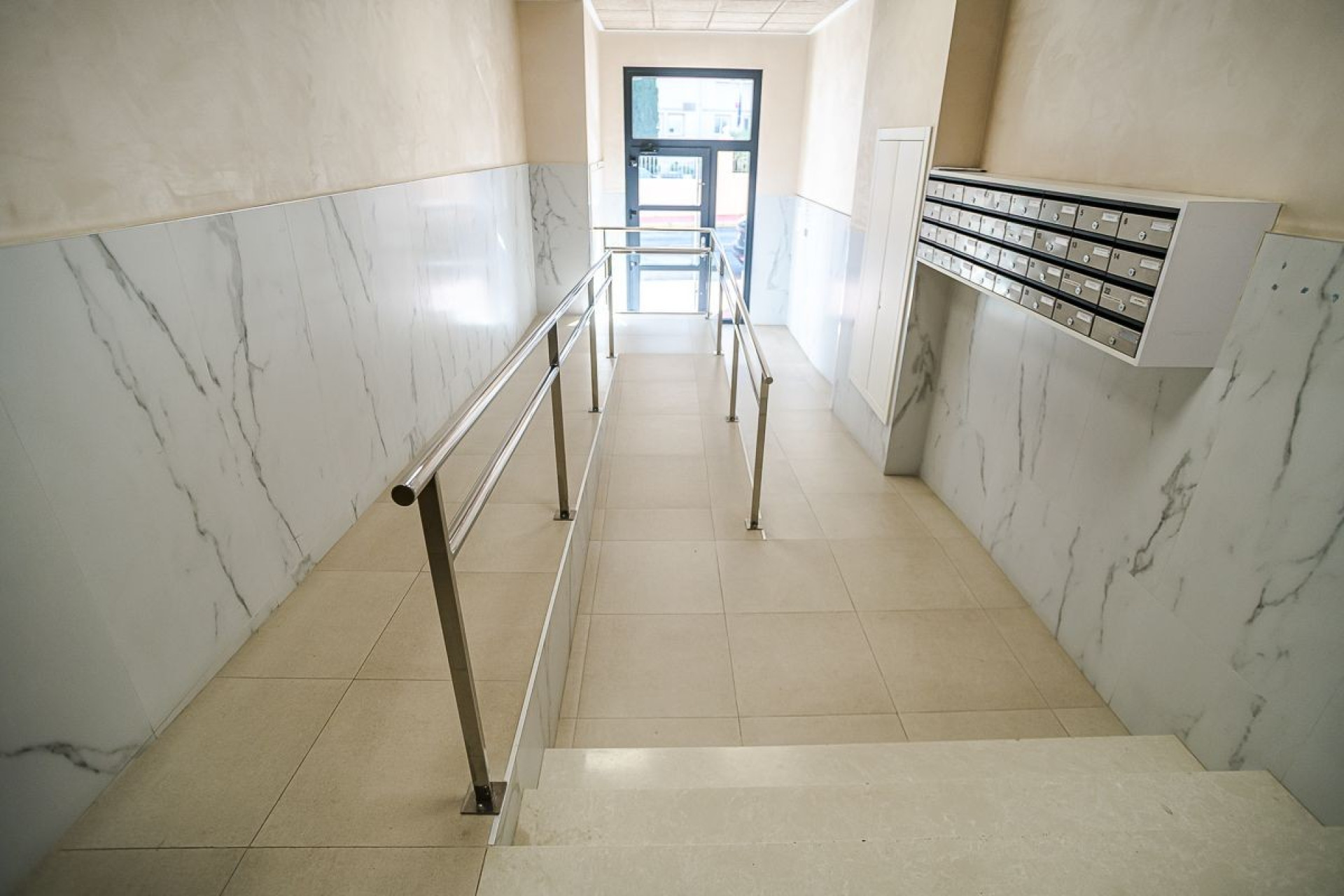 Resale - Apartment - Torrevieja - Calas Blancas