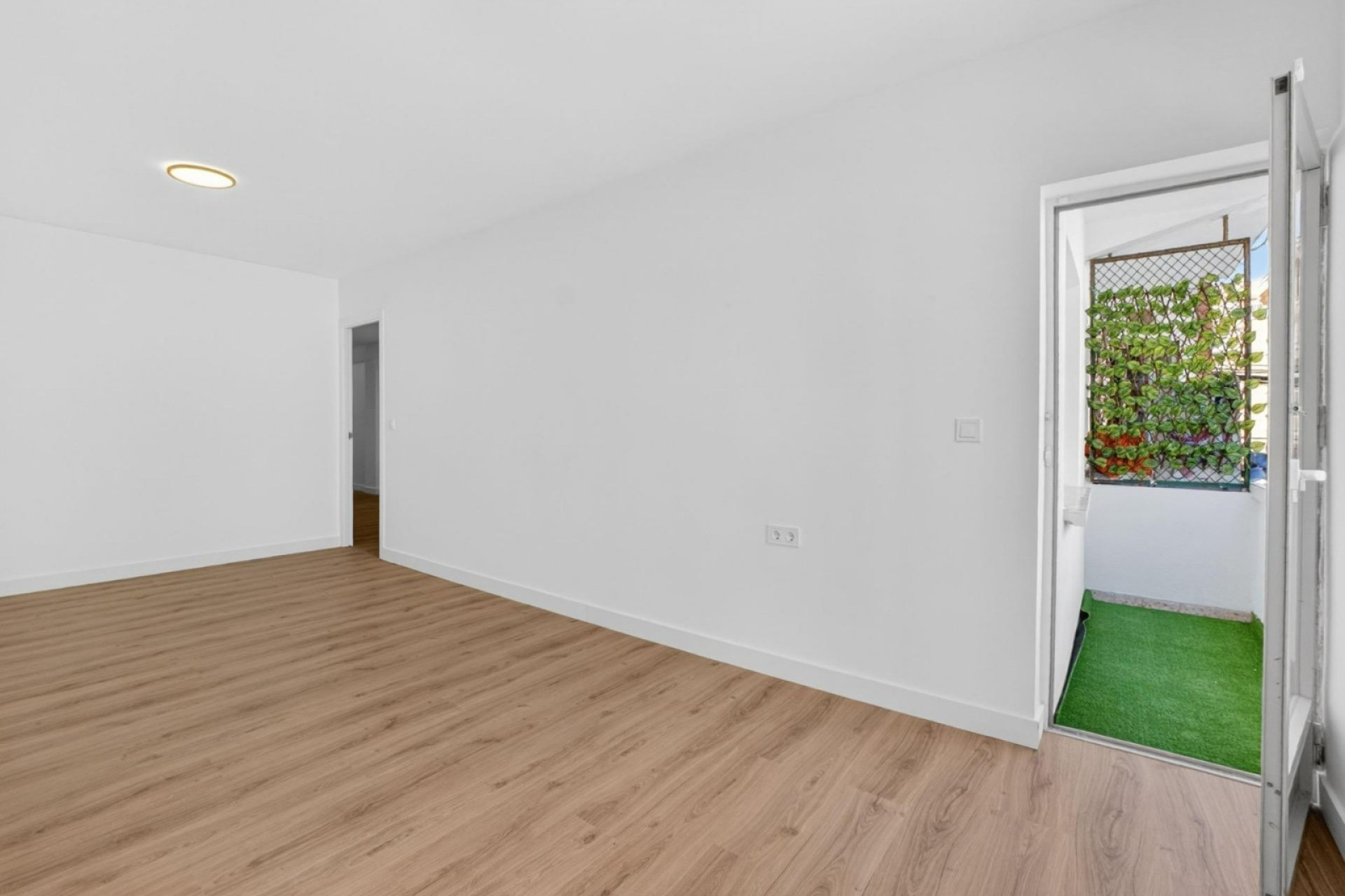 Resale - Apartment - Torrevieja - Center Torrevieja