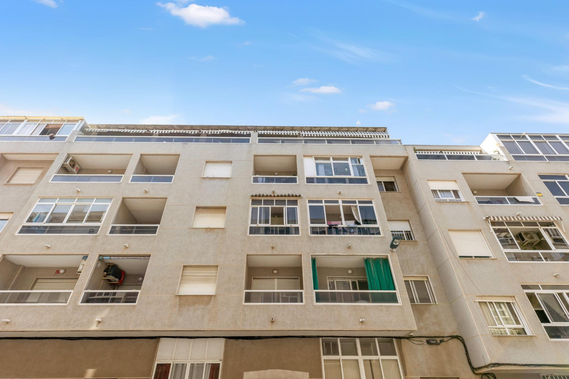 Resale - Apartment - Torrevieja - Centro - Muelle Pesquero