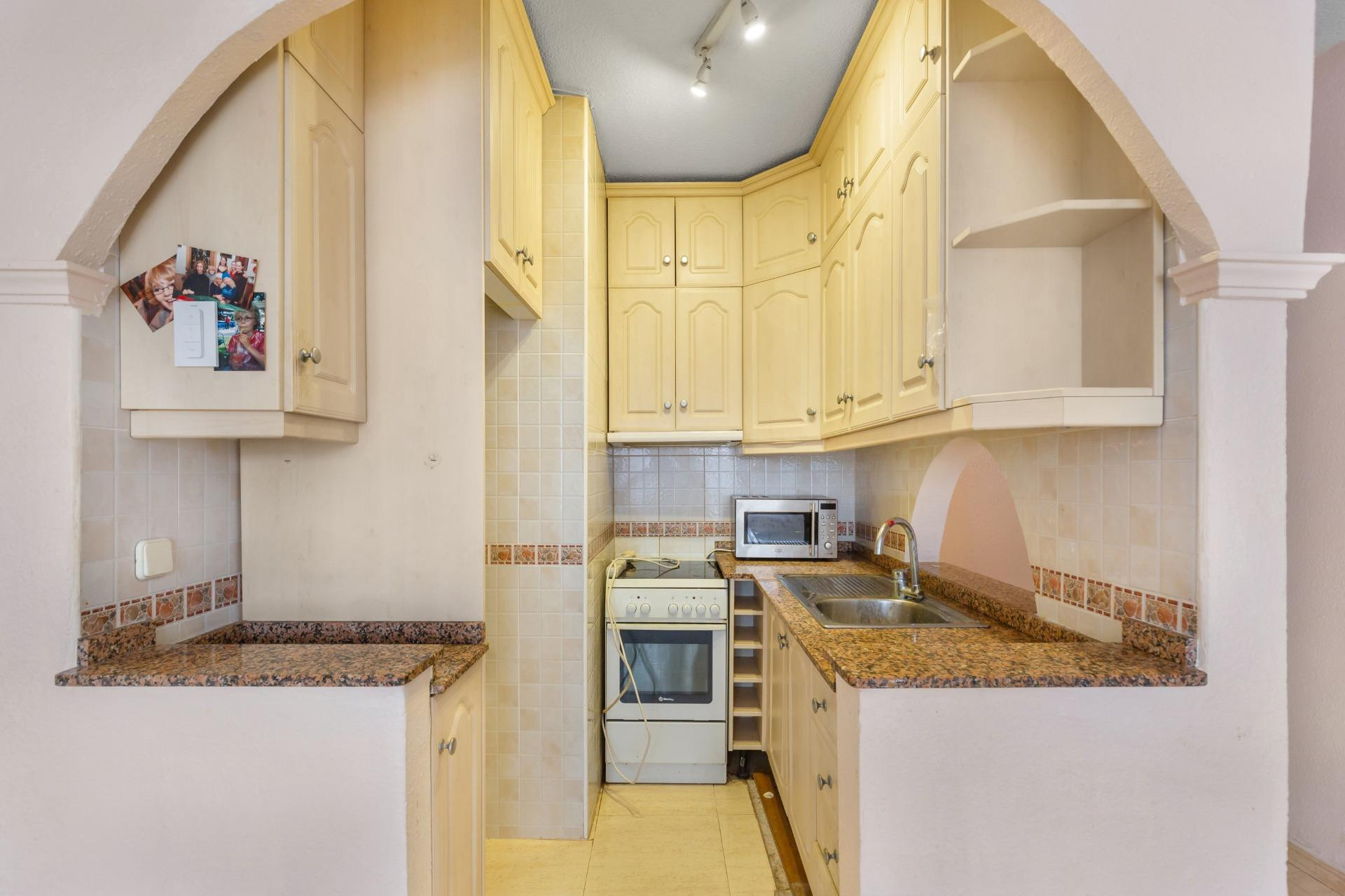 Resale - Apartment - Torrevieja - Centro - Muelle Pesquero