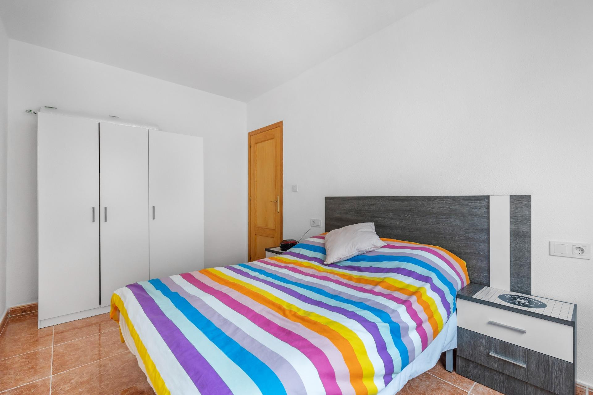 Resale - Apartment - Torrevieja - Centro - Muelle Pesquero