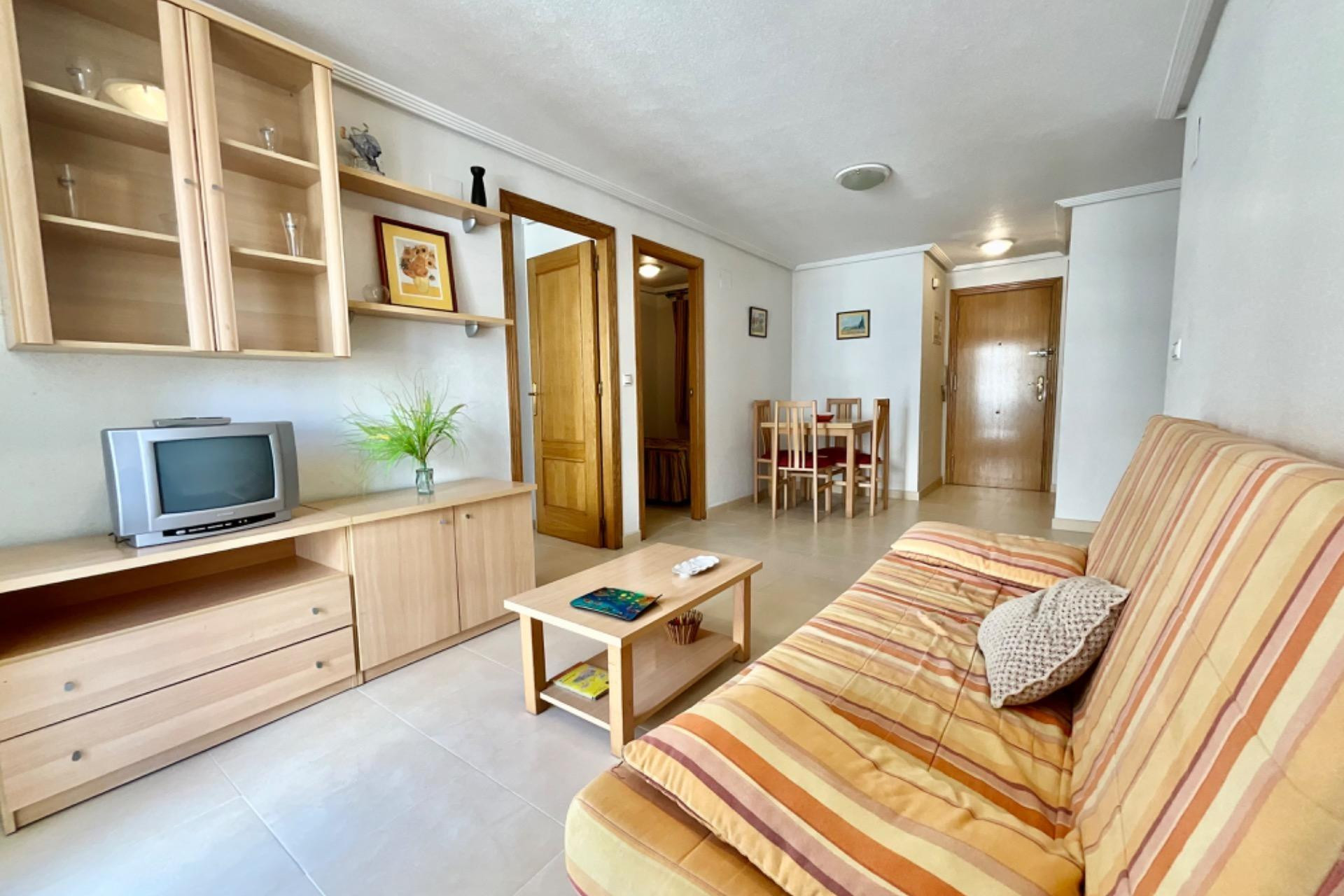 Resale - Apartment - Torrevieja - Centro