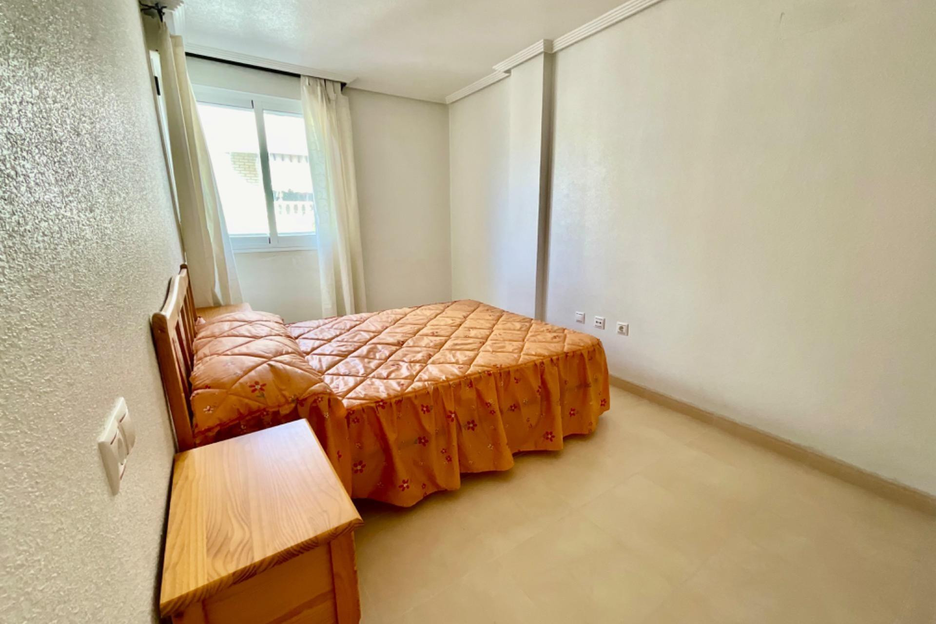 Resale - Apartment - Torrevieja - Centro