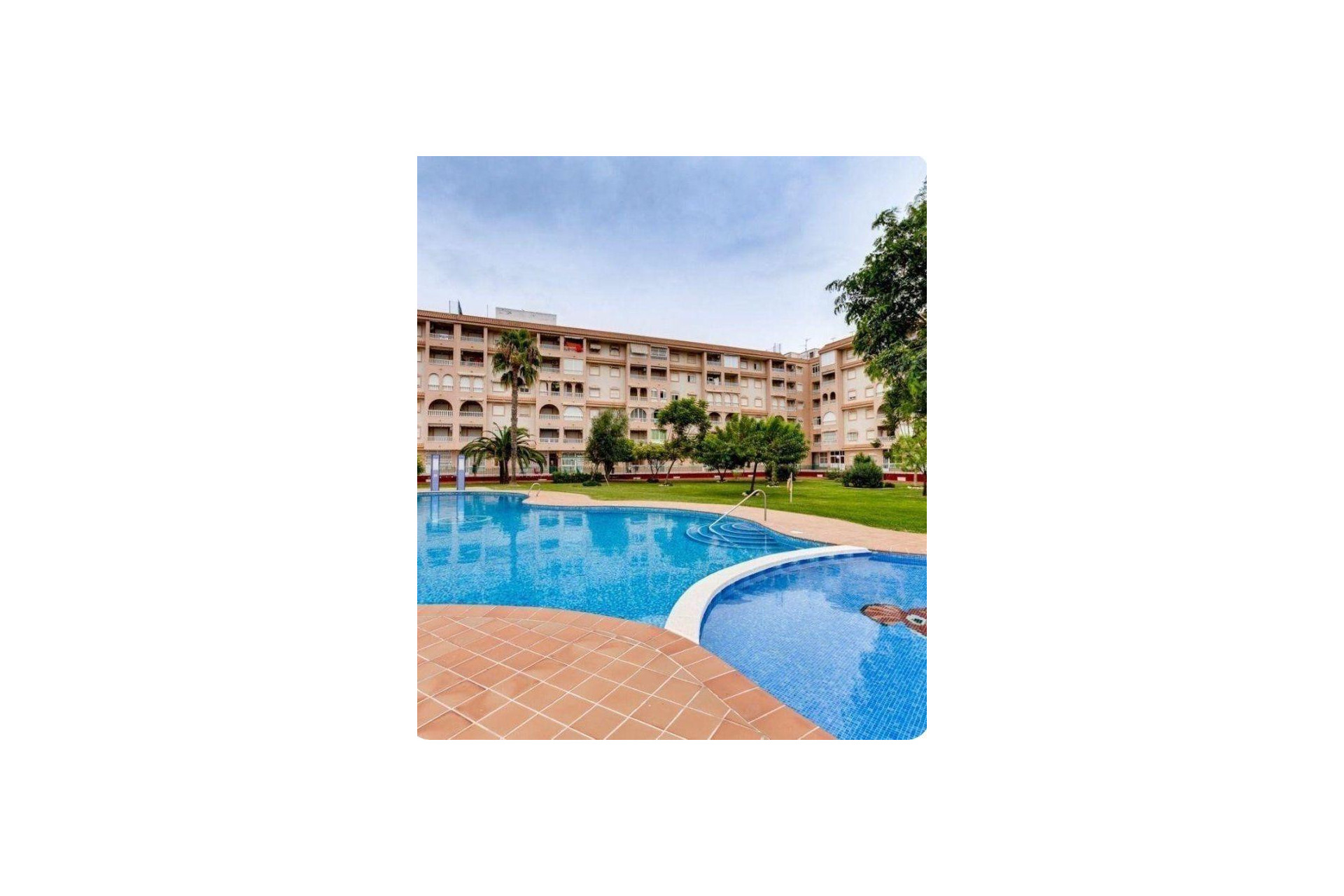 Resale - Apartment - Torrevieja - Centro