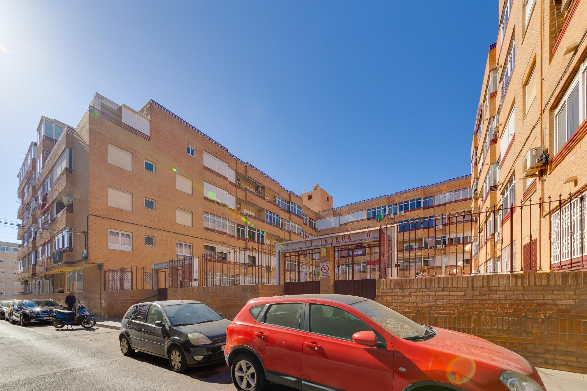 Resale - Apartment - Torrevieja - Centro