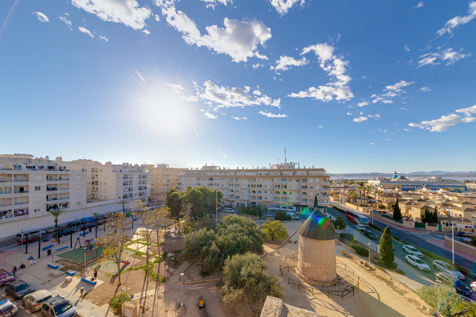 Resale - Apartment - Torrevieja - Centro