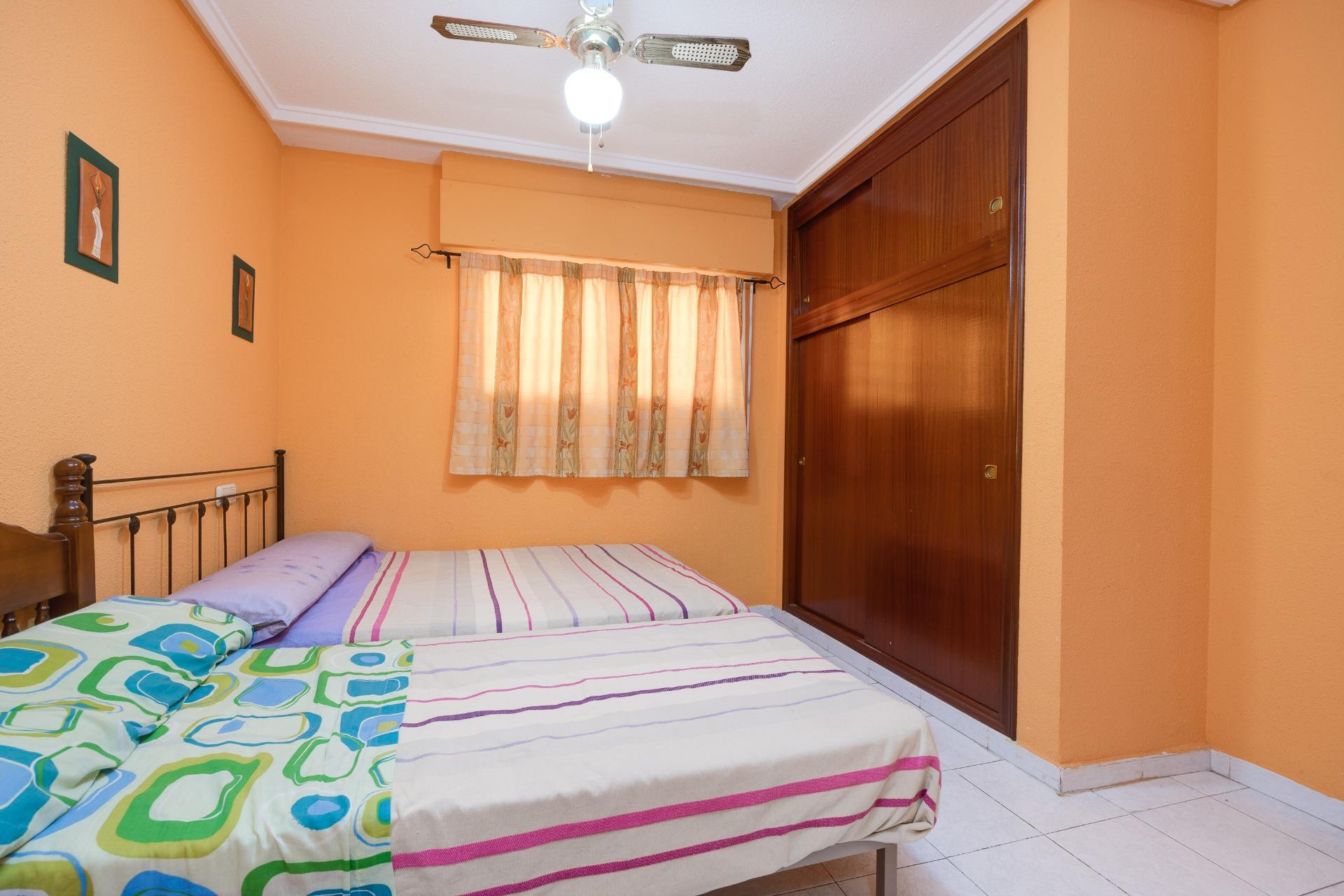 Resale - Apartment - Torrevieja - Centro