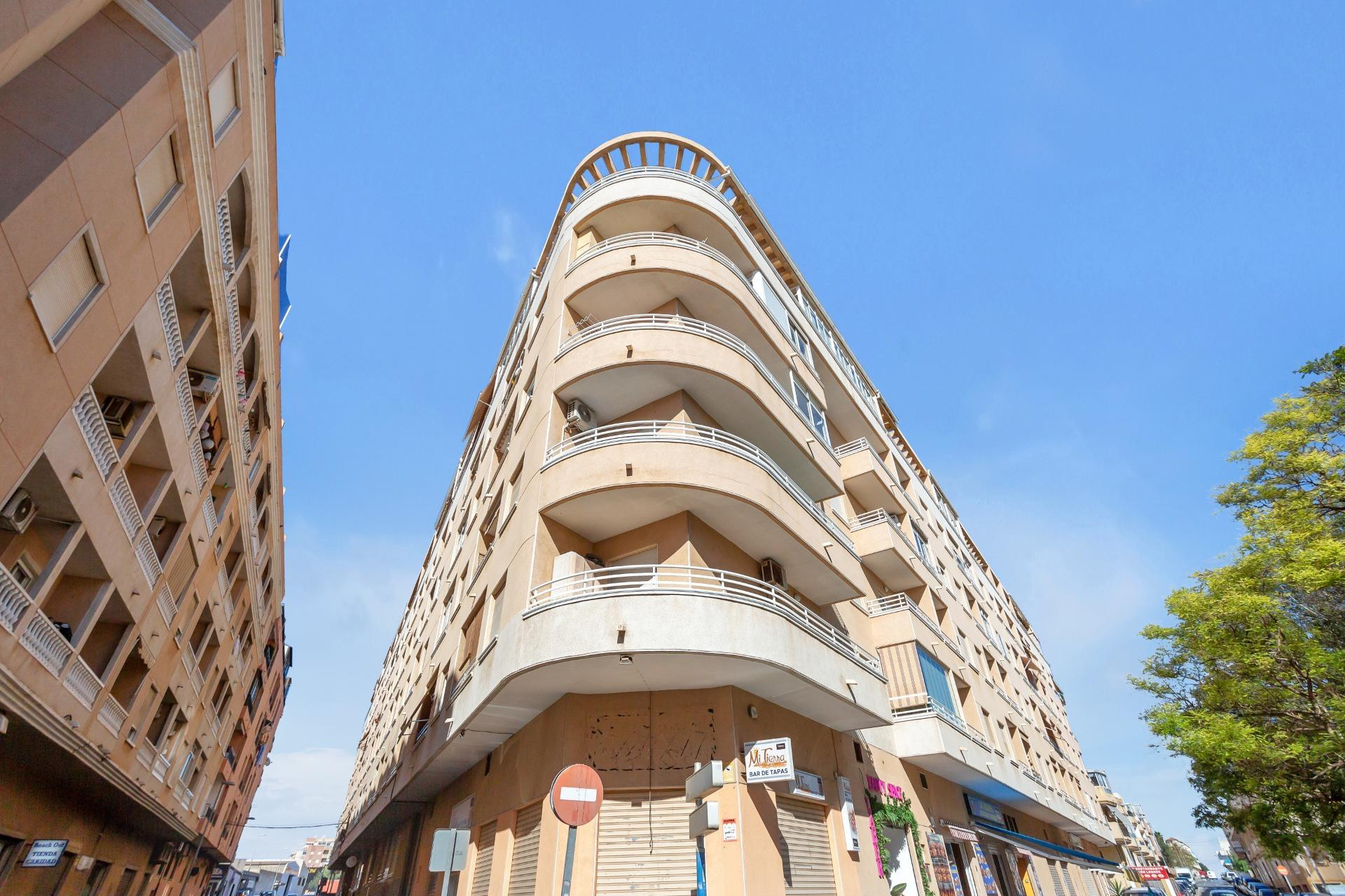 Resale - Apartment - Torrevieja - Centro