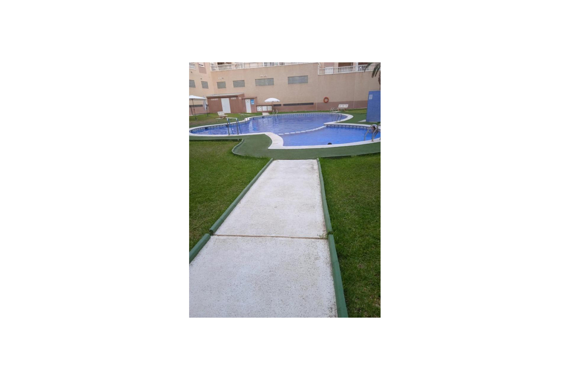 Resale - Apartment - Torrevieja - Centro