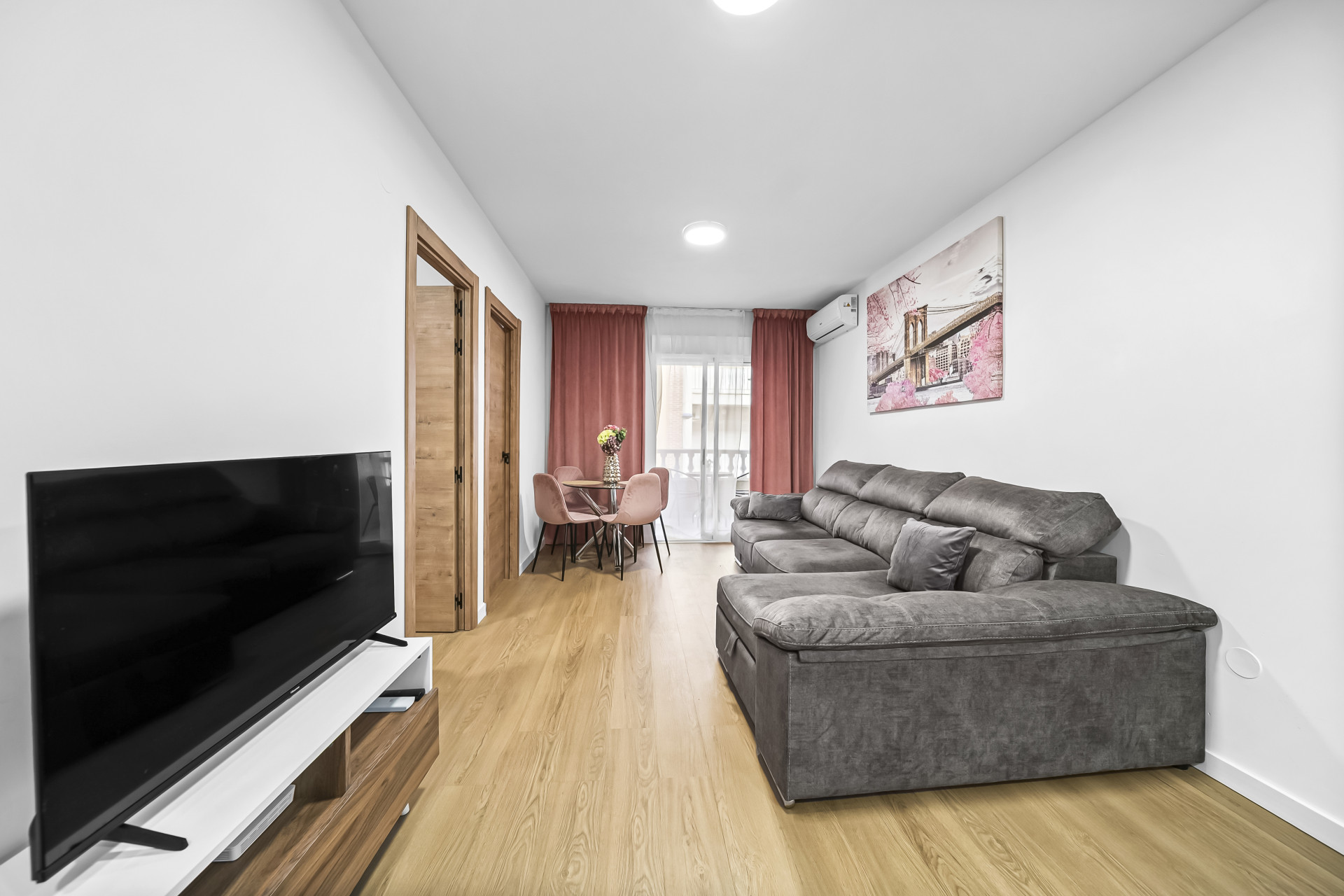 Resale - Apartment - Torrevieja - Centro