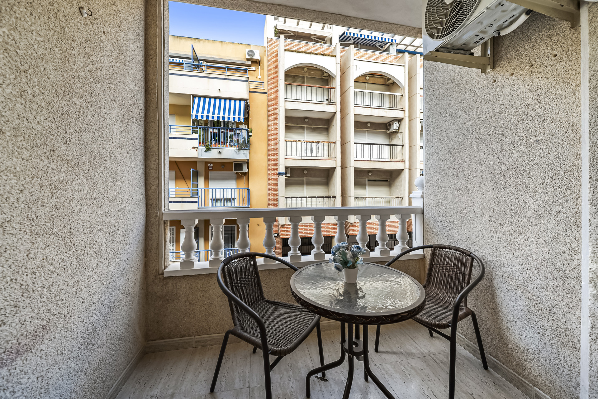 Resale - Apartment - Torrevieja - Centro