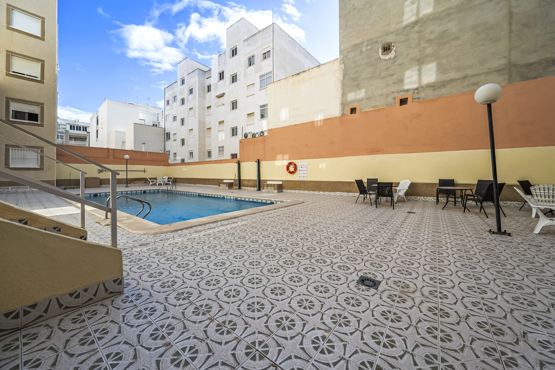Resale - Apartment - Torrevieja - Centro