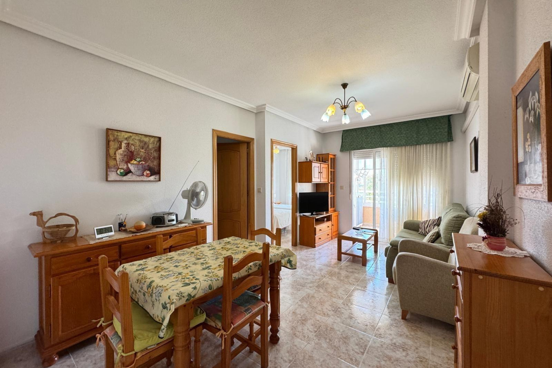 Resale - Apartment - Torrevieja - Centro