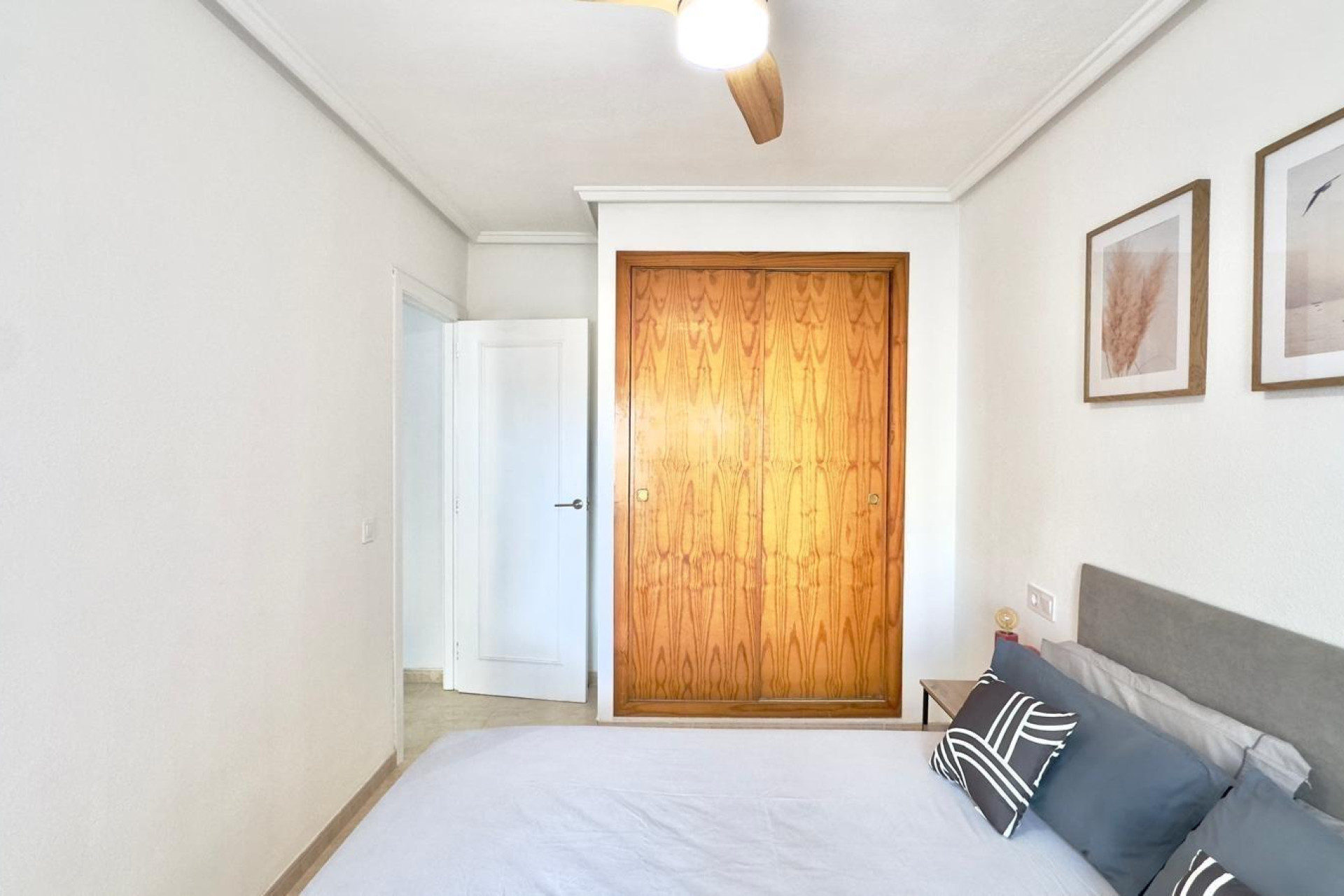 Resale - Apartment - Torrevieja - Centro