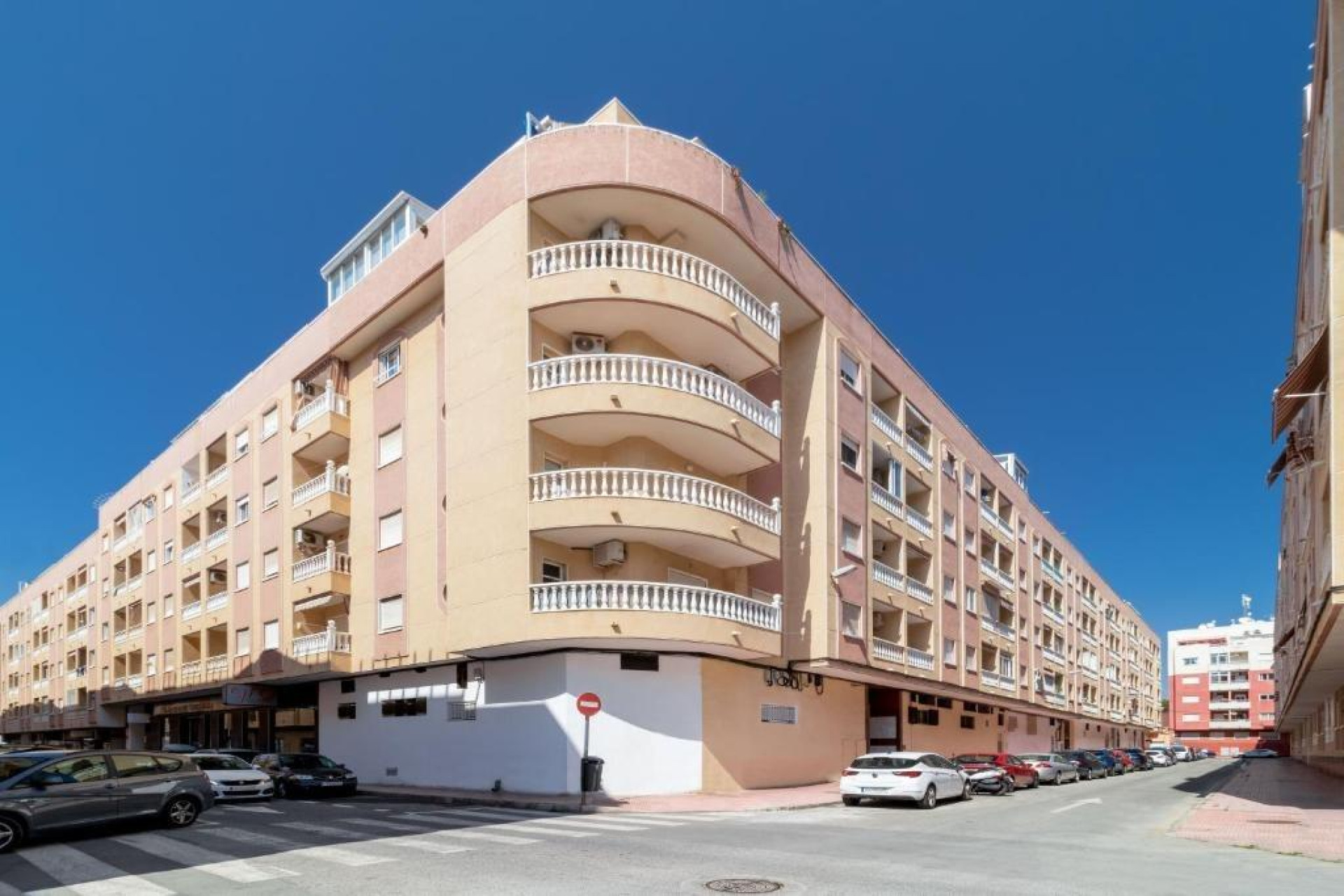Resale - Apartment - Torrevieja - Centro