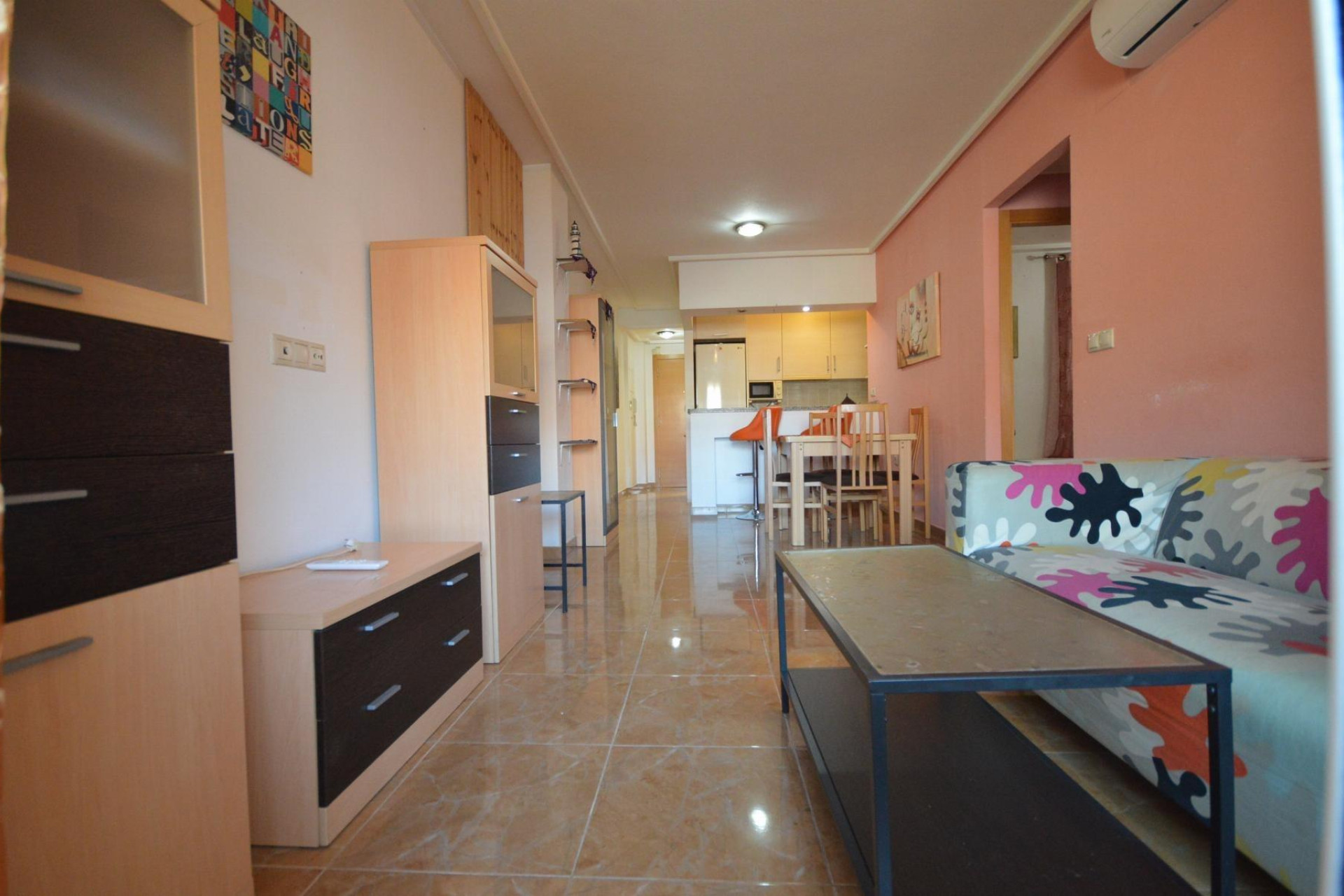 Resale - Apartment - Torrevieja - Centro