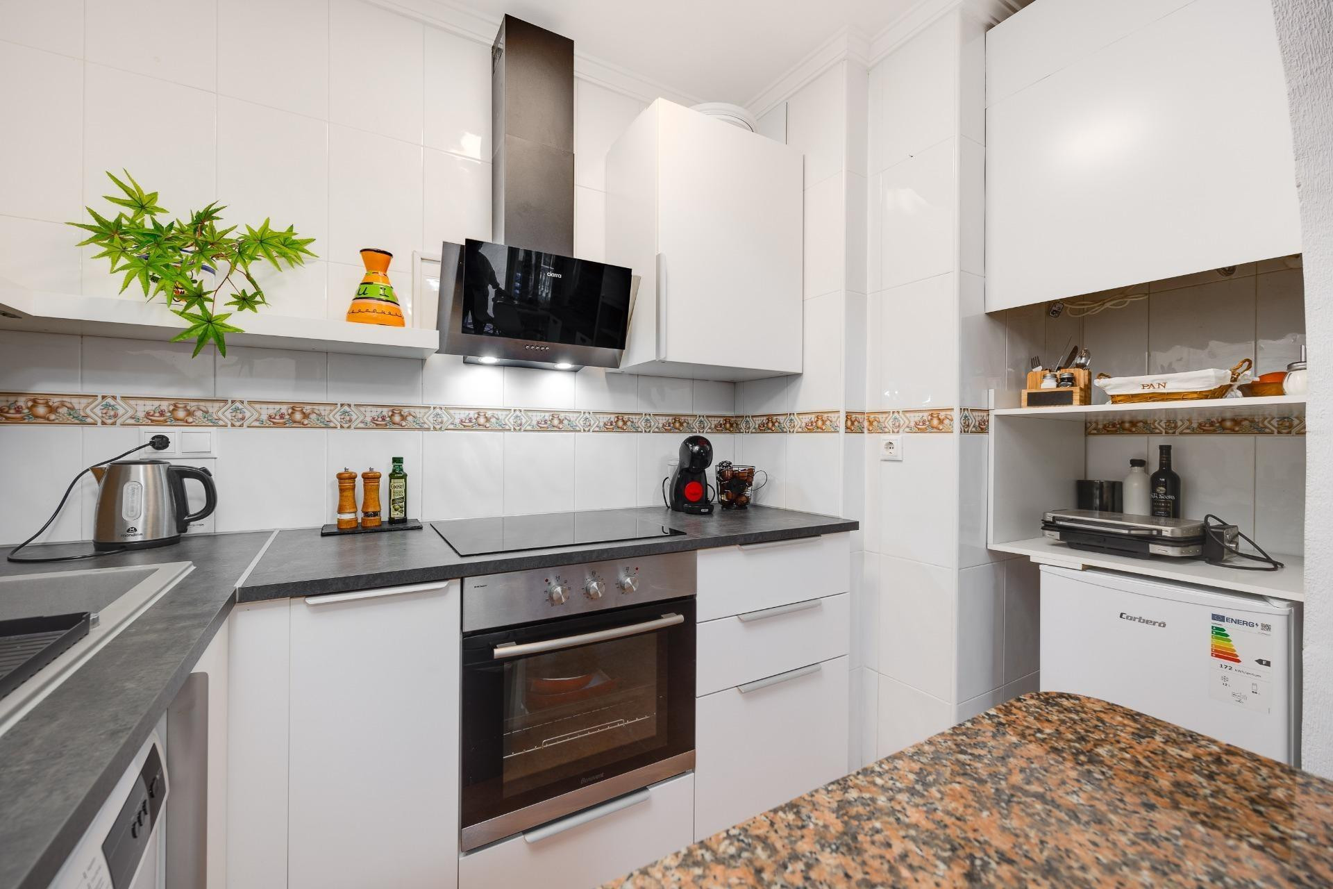 Resale - Apartment - Torrevieja - Centro