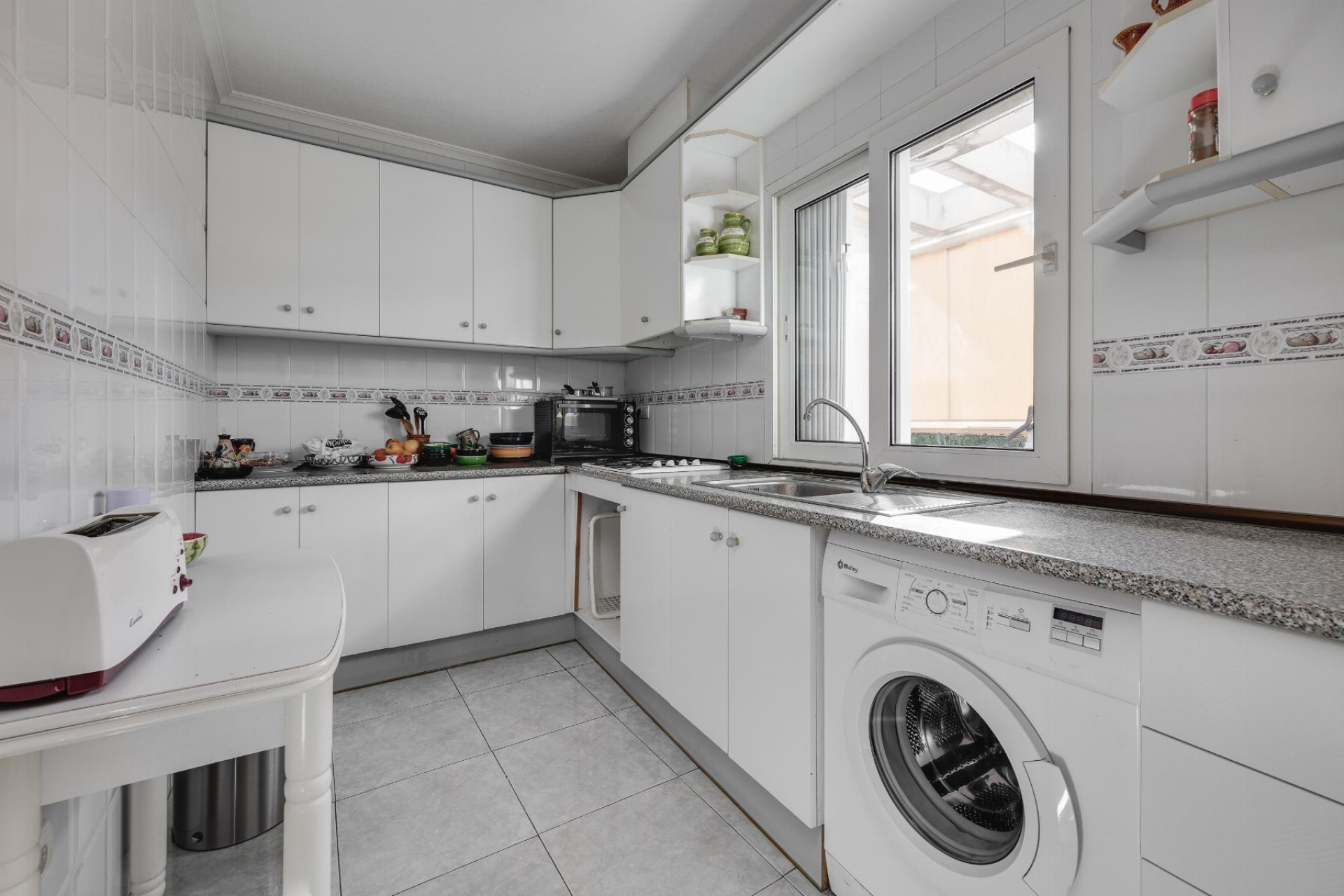 Resale - Apartment - Torrevieja - Centro