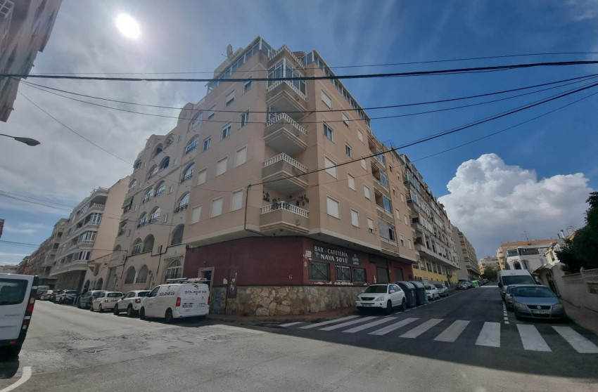 Resale - Apartment - Torrevieja - Centro