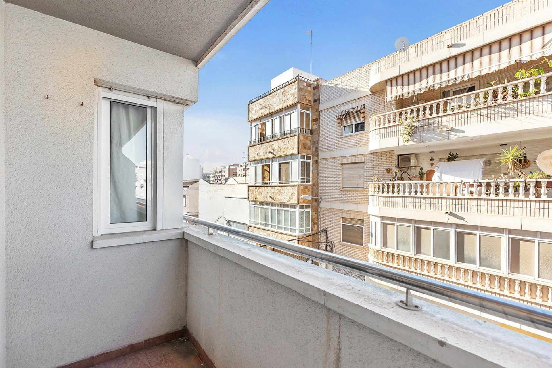 Resale - Apartment - Torrevieja - Centro