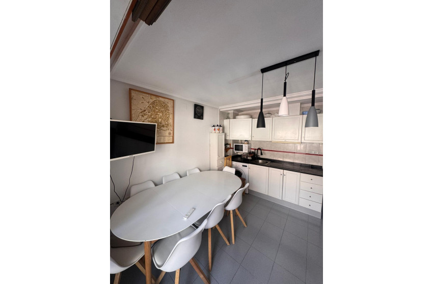 Resale - Apartment - Torrevieja - Centro