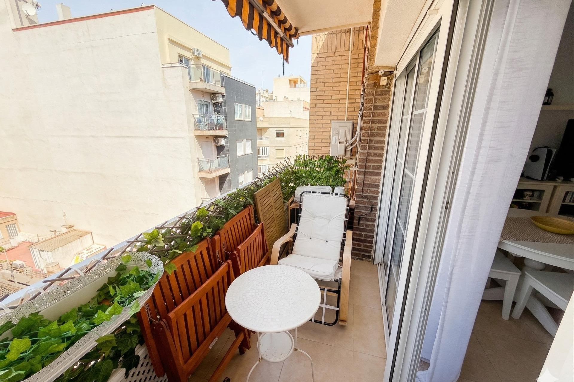 Resale - Apartment - Torrevieja - Centro