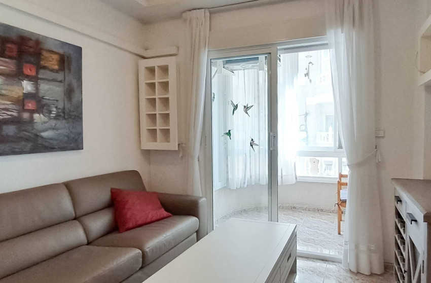 Resale - Apartment - Torrevieja - Centro