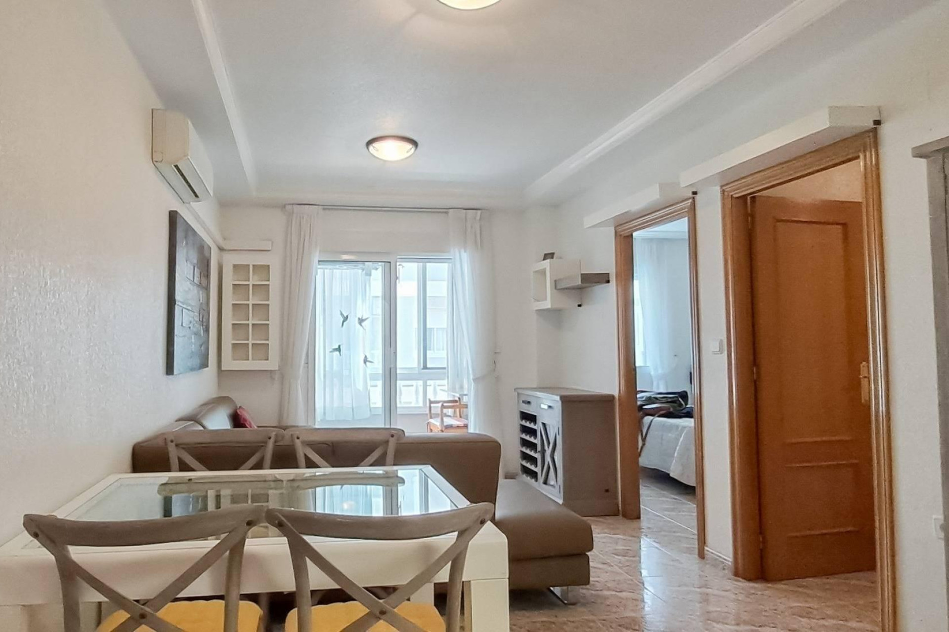 Resale - Apartment - Torrevieja - Centro