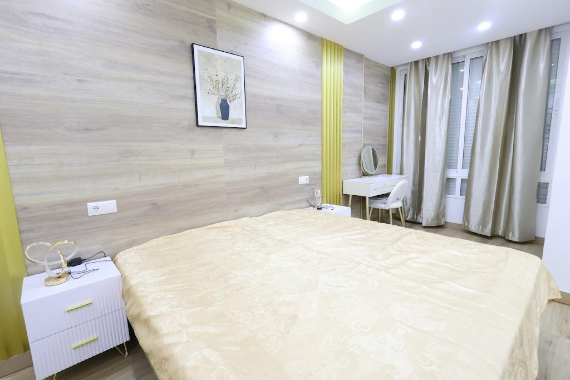 Resale - Apartment - Torrevieja - Centro