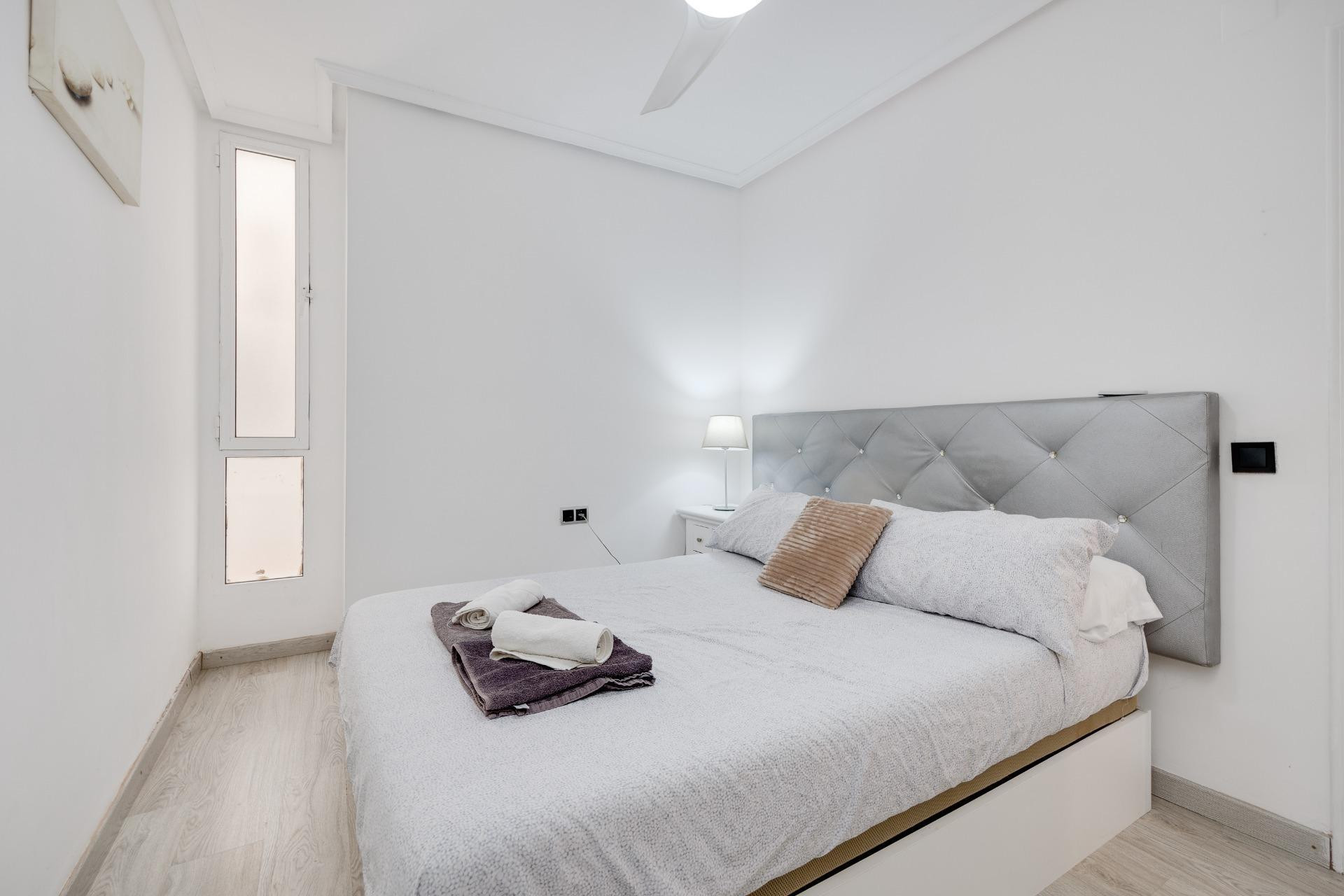 Resale - Apartment - Torrevieja - Centro