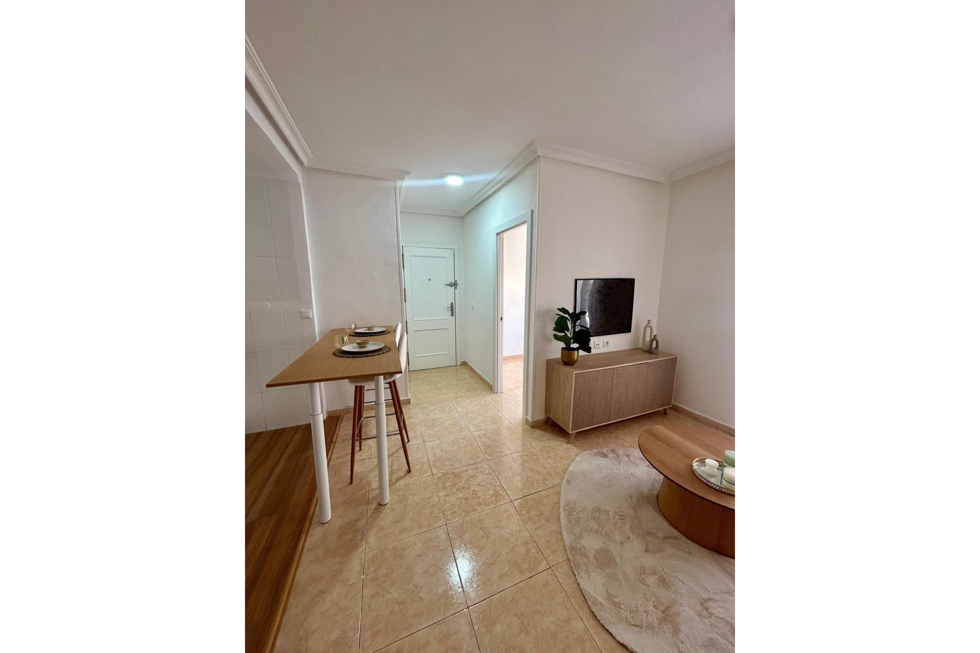 Resale - Apartment - Torrevieja - Centro