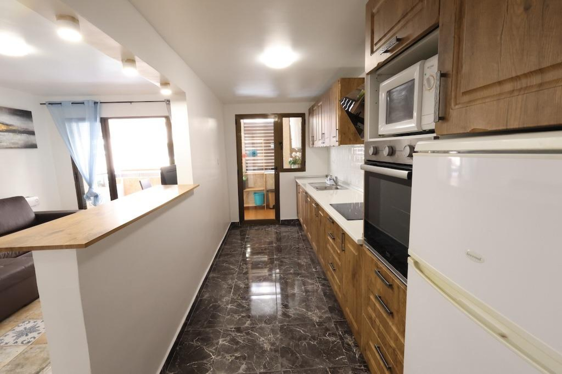 Resale - Apartment - Torrevieja - Centro