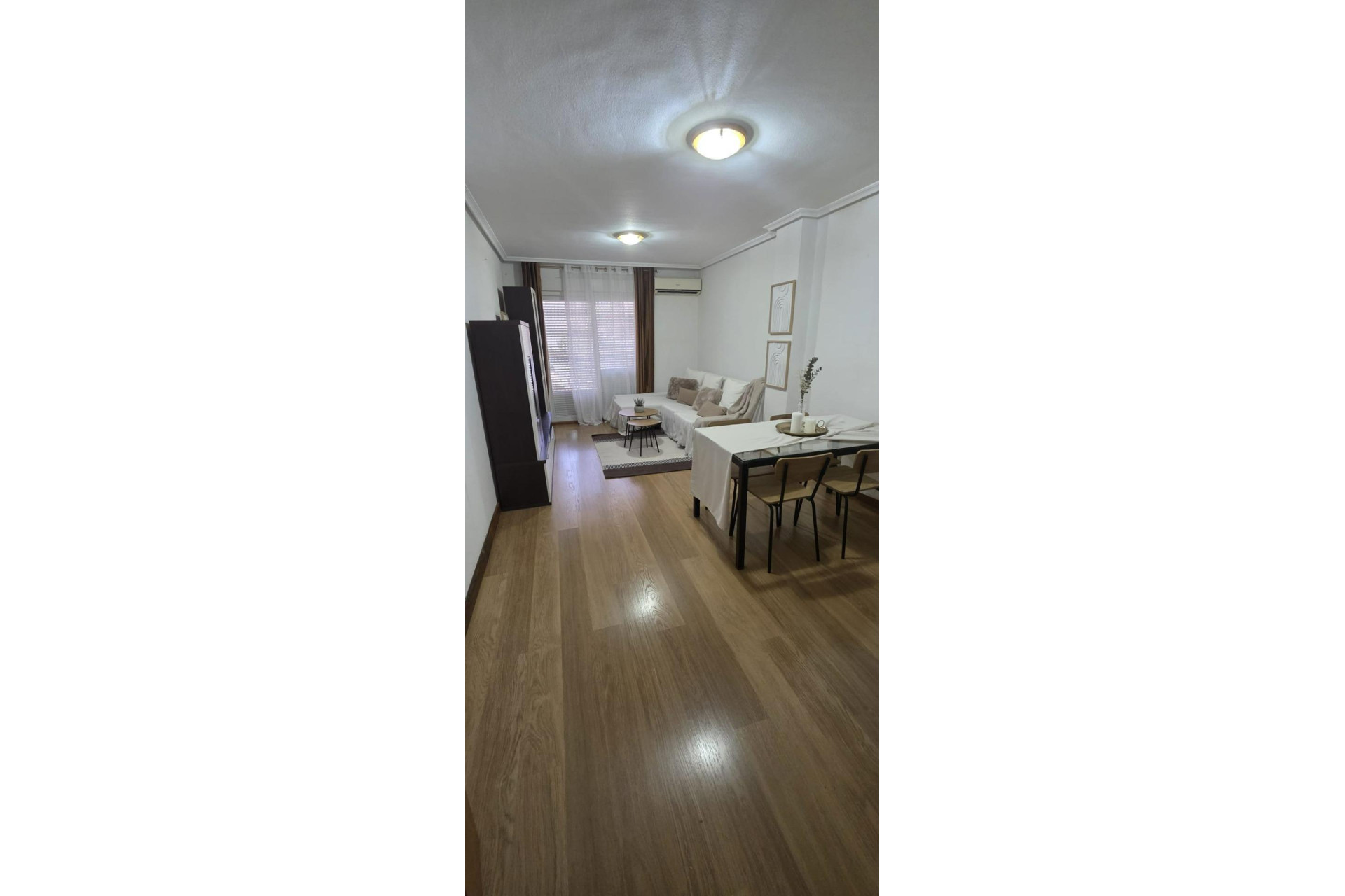 Resale - Apartment - Torrevieja - Centro