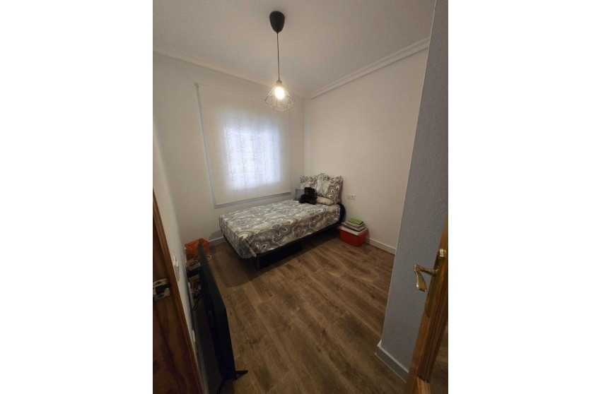 Resale - Apartment - Torrevieja - Centro
