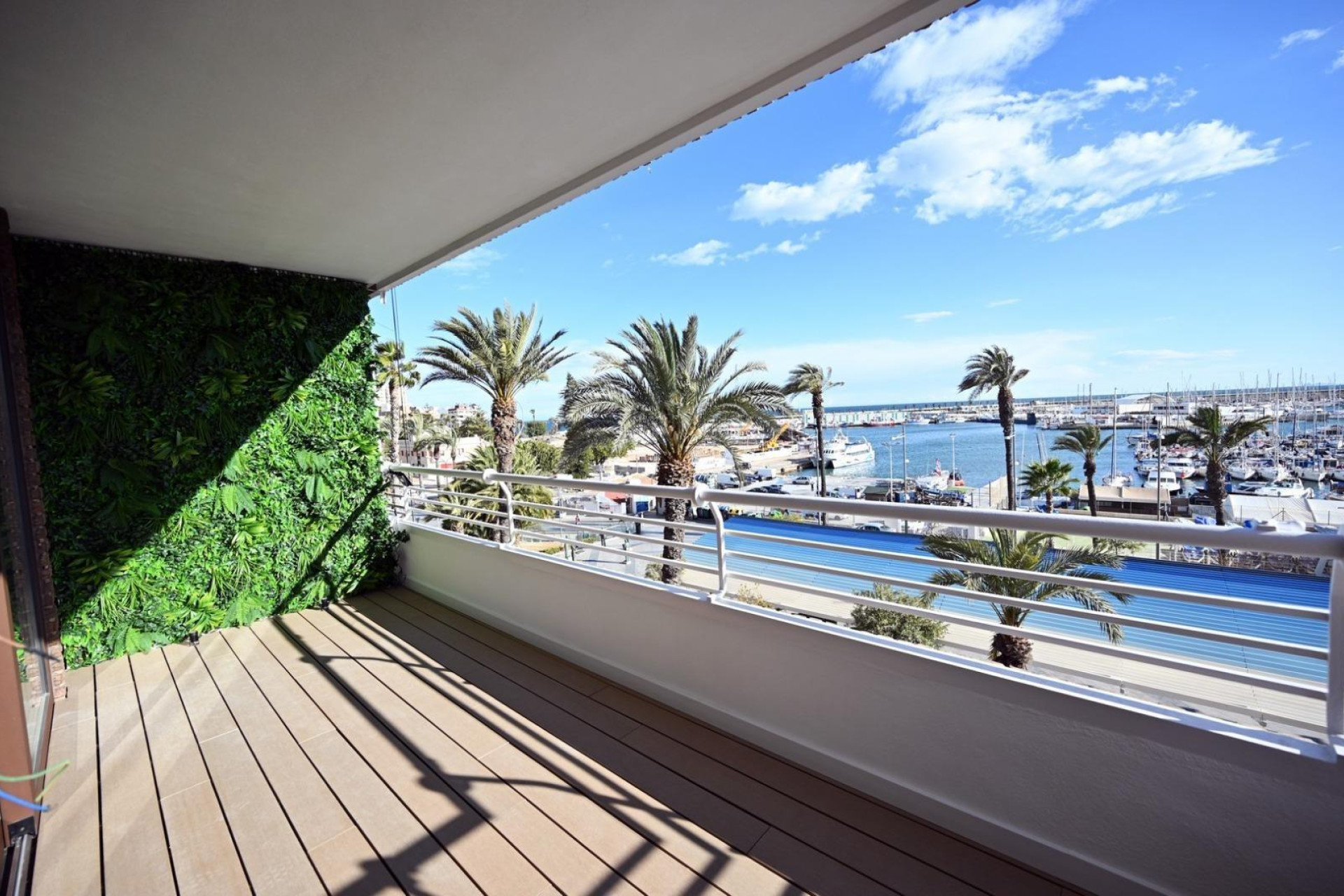 Resale - Apartment - Torrevieja - Centro